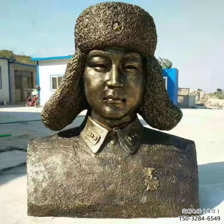 雷鋒人頭像雕塑廠家，仿銅革命人物擺件，公園紀(jì)念主題小品