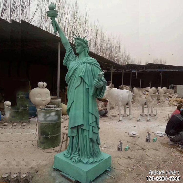 女神雕塑廠家，西方人物雕塑小品，廣場玻璃鋼雕塑擺件