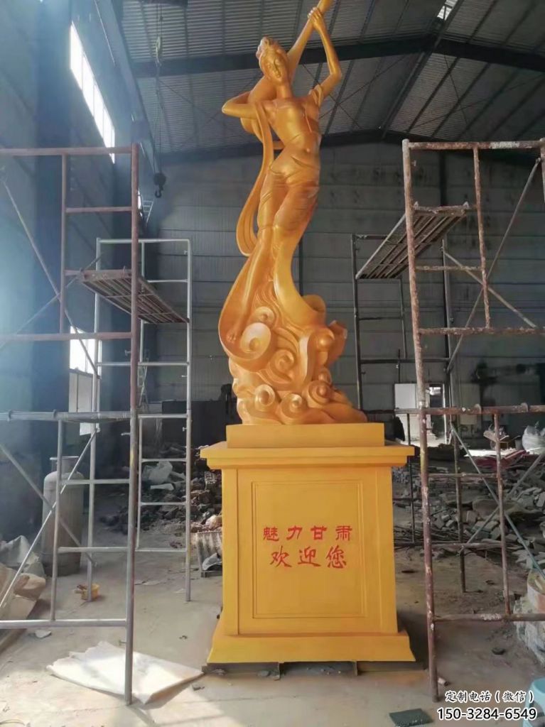 飛天雕塑廠家，神話人物雕塑小品，仿銅玻璃鋼公園雕塑擺件