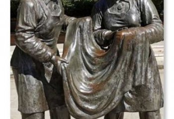 紡織工雕塑廠家，工人紡織雕塑，仿銅紡織工雕塑小品
