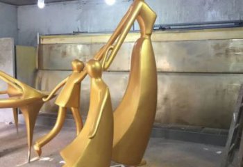 一家人雕塑廠家，計(jì)生主題小品，抽象一家人雕塑制作