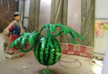 西瓜雕塑廠家，園林小品擺件，仿真玻璃鋼瓜果雕塑