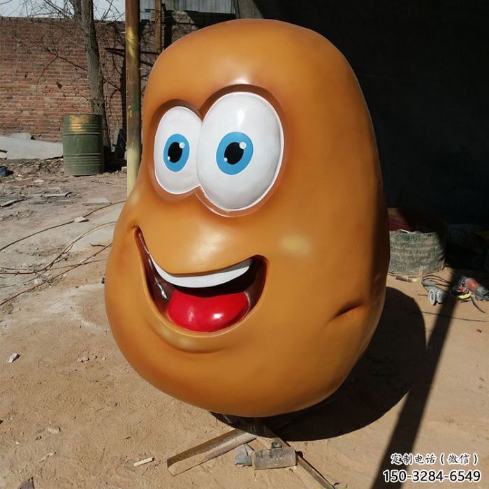 土豆雕塑廠(chǎng)家，卡通公仔擺件，玻璃鋼土豆娃娃雕塑