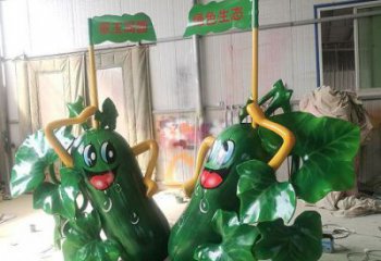 苦瓜雕塑廠家，卡通果蔬小品，卡通玻璃鋼苦瓜雕塑擺件