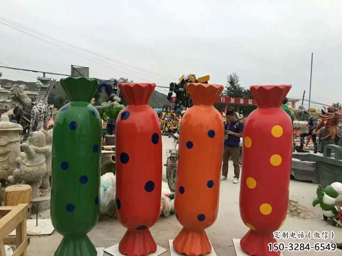 糖果雕塑廠家，仿真景觀小品，玻璃鋼彩繪糖果雕塑擺件
