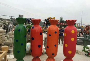 糖果雕塑廠(chǎng)家，仿真景觀(guān)小品，玻璃鋼彩繪糖果雕塑擺件