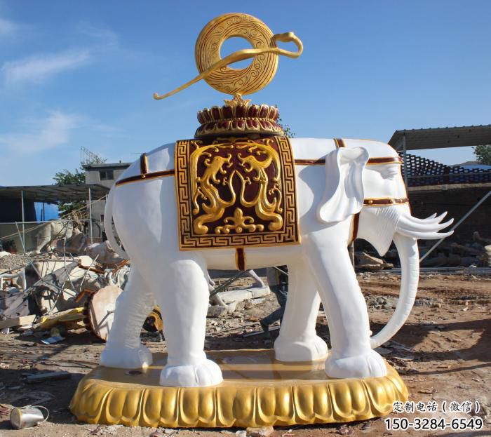 大象雕塑廠家，彩繪動(dòng)物擺件，玻璃鋼仿真大象雕塑廠