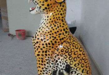 獵豹雕塑廠家，仿真獵豹雕塑價格，動物景觀小品