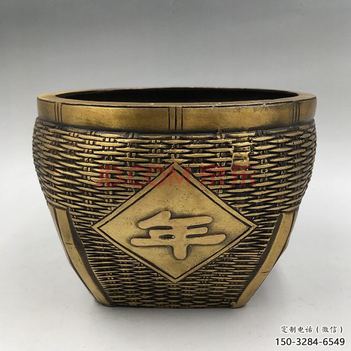 仿古糧倉雕塑