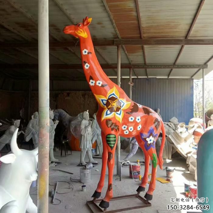 大型長(zhǎng)頸鹿雕塑 步行街宣傳雕塑 仿真擺件 大型長(zhǎng)頸鹿雕塑 步行街宣傳雕塑 仿真擺件