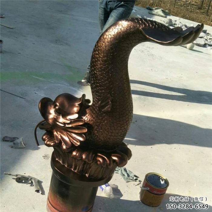 古銅色金魚雕塑 大型城市雕塑 商業(yè)街?jǐn)[件 古銅色金魚雕塑 大型城市雕塑 商業(yè)街?jǐn)[件
