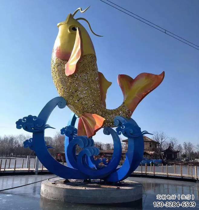 城市鯉魚雕塑 風(fēng)景區(qū)彩繪雕塑 抽象擺件 城市鯉魚雕塑 風(fēng)景區(qū)彩繪雕塑 抽象擺件