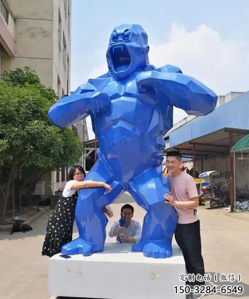 庭院大猩猩雕塑 城市古銅色雕塑 動(dòng)物小品 庭院大猩猩雕塑 城市古銅色雕塑 動(dòng)物小品