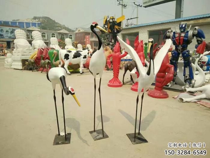 仿真仙鶴雕塑 酒店公園雕塑 風(fēng)景區(qū)擺件 仿真仙鶴雕塑 酒店公園雕塑 風(fēng)景區(qū)擺件