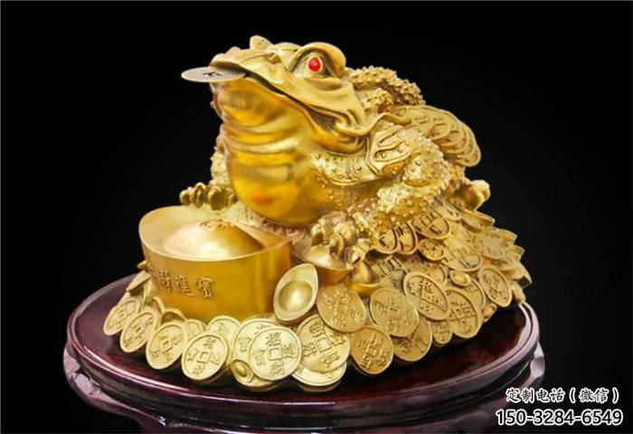 仿真金蟾雕塑 酒店公園雕塑 風景區(qū)擺件 仿真金蟾雕塑 酒店公園雕塑 風景區(qū)擺件