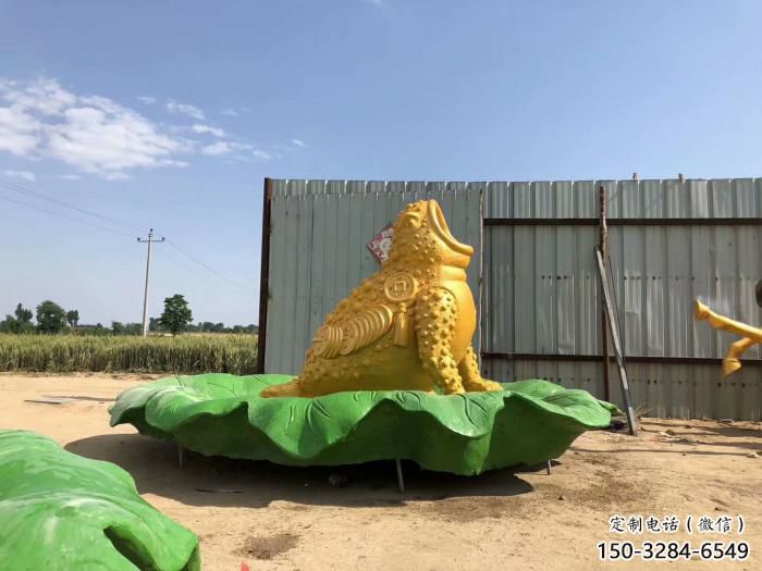 水景金蟾雕塑 風(fēng)景區(qū)幾何雕塑 廣場小品 水景金蟾雕塑 風(fēng)景區(qū)幾何雕塑 廣場小品