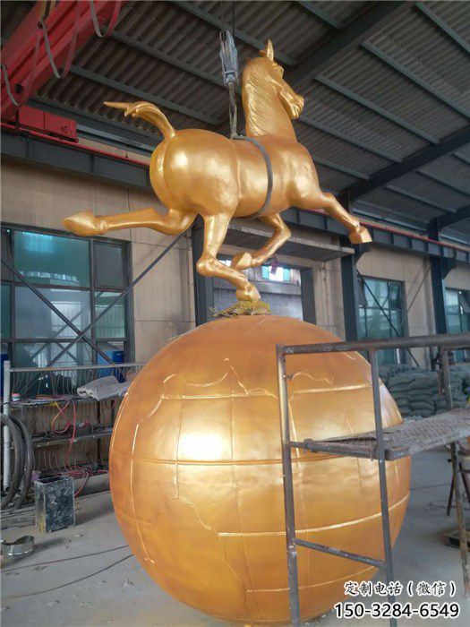 商業(yè)街金馬雕塑 售樓處雕塑 動物擺件 商業(yè)街金馬雕塑 售樓處雕塑 動物擺件