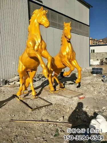 園林金馬雕塑 城市廣場(chǎng)雕塑 步行街?jǐn)[件 園林金馬雕塑 城市廣場(chǎng)雕塑 步行街?jǐn)[件