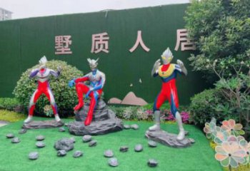 城市奧特曼雕塑 風(fēng)景區(qū)彩繪雕塑 抽象擺件