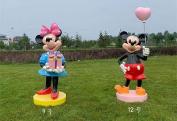 唐老鴨雕塑效果圖 景觀校園卡通雕塑 商業(yè)街動(dòng)漫雕塑
