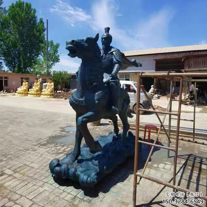 彩繪岳飛雕塑廠家 玻璃鋼名人雕塑 街頭肖像雕塑 彩繪岳飛雕塑廠家 玻璃鋼名人雕塑 街頭肖像雕塑