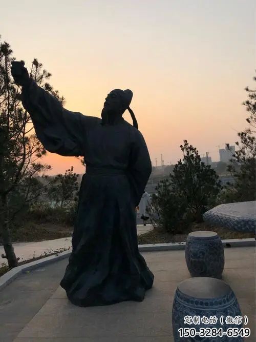 街道李白雕塑廠家 現(xiàn)代景觀人物雕塑 彩繪詩人雕塑 街道李白雕塑廠家 現(xiàn)代景觀人物雕塑 彩繪詩人雕塑