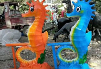步行街河馬雕塑，玻璃鋼動物雕塑，仿真方式