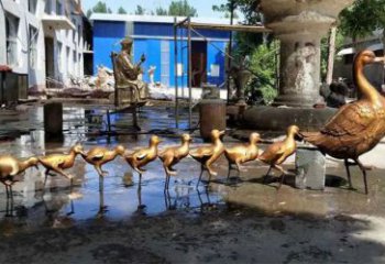 仿古鴨子雕塑廠家，仿真動物， 廣場街頭擺件