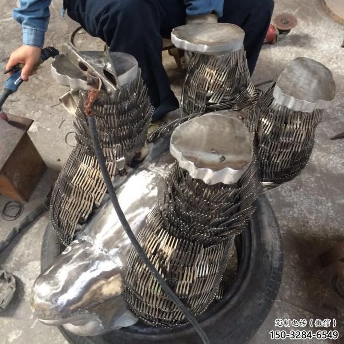 農(nóng)村猩猩雕塑廠家，發(fā)光主題，噴砂工藝
