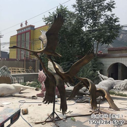店門口大雁雕塑廠家 創(chuàng)意景觀雕塑 仿真擺件 店門口大雁雕塑廠家 創(chuàng)意景觀雕塑 仿真擺件