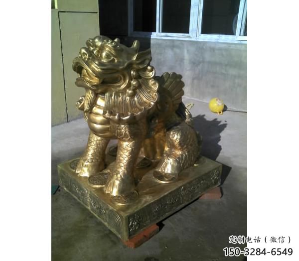 步行街貔貅雕塑，玻璃鋼動(dòng)物雕塑，仿古方式