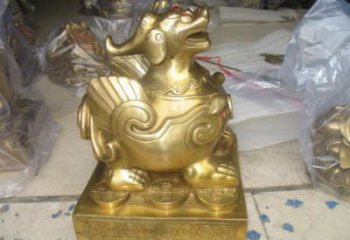廣場(chǎng)貔貅雕塑廠家，動(dòng)物裝飾雕塑，仿銅制造