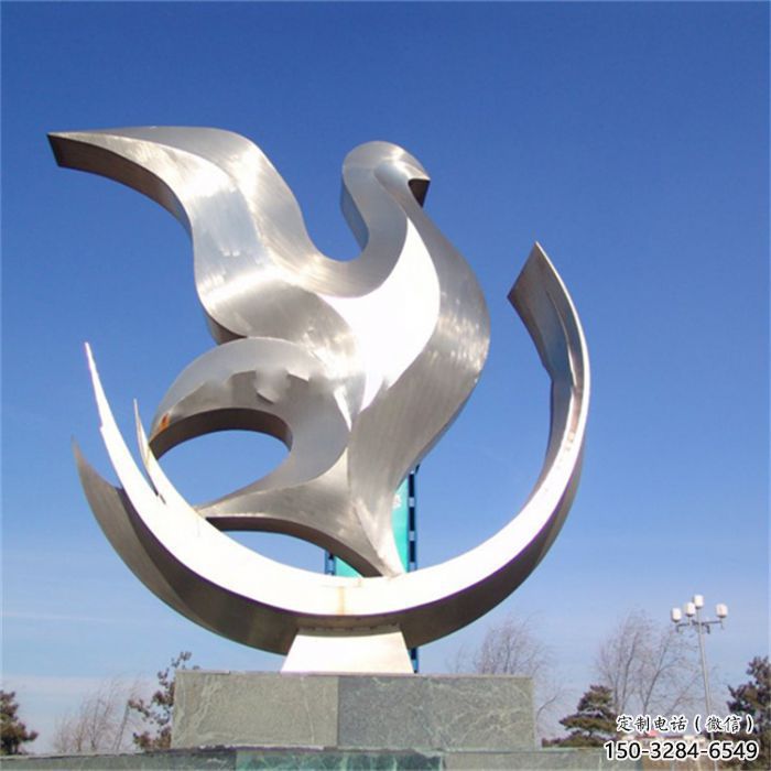小區(qū)鴿子雕塑，鏡面鳥類雕塑，抽象效果