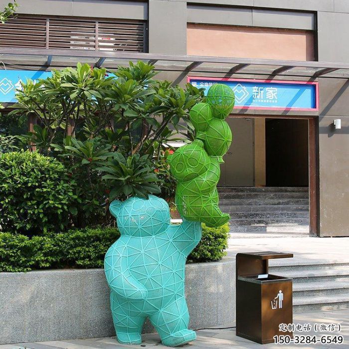 大型狗熊雕塑，戶外仿真雕塑，烤漆工藝