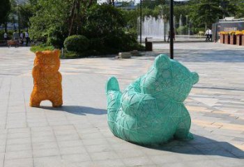 街道狗熊雕塑，鑄銅動物雕塑，古銅效果