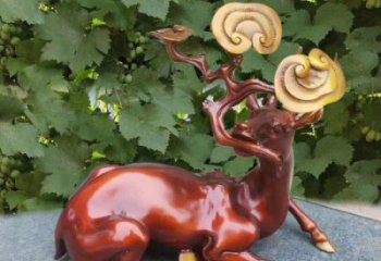 廣場(chǎng)馴鹿雕塑，動(dòng)物彩繪雕塑，抽象效果