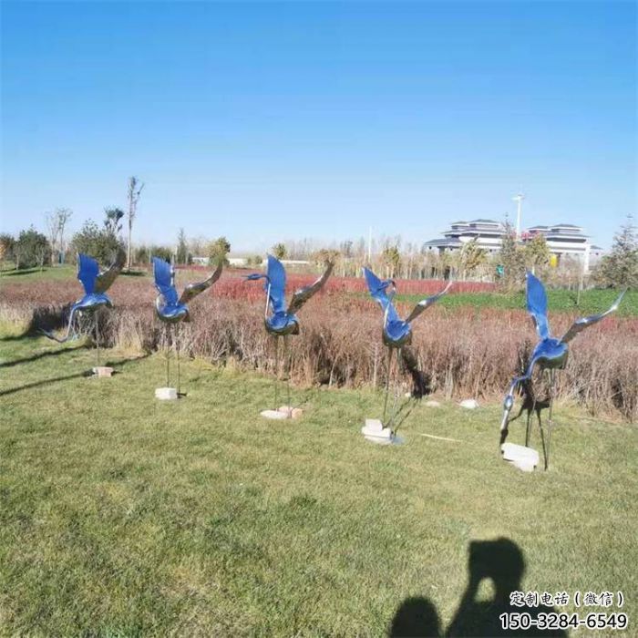 廣場白鶴雕塑廠家 公園仿真雕塑 抽象擺件 廣場白鶴雕塑廠家 公園仿真雕塑 抽象擺件