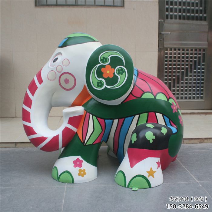 景觀大象雕塑供應(yīng)，花園小品，酒店彩繪大象雕塑展品