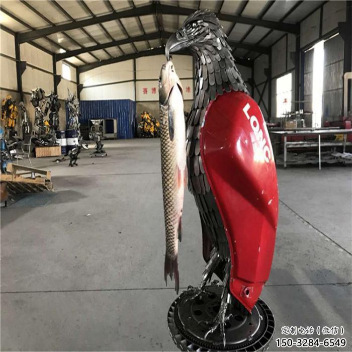 鐵藝機甲鳥釣魚雕塑 鐵藝機甲鳥釣魚雕塑