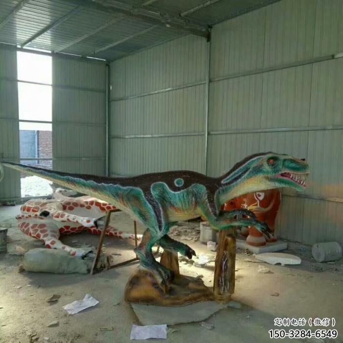 恐龍雕塑定做，小區(qū)擺件，軟體發(fā)聲恐龍雕塑制作