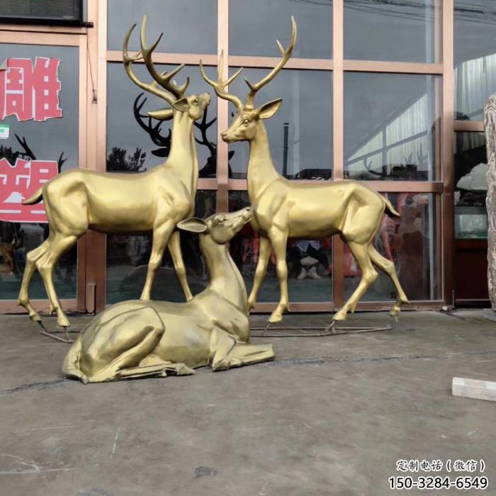 小區(qū)馴鹿雕塑，動物軟裝雕塑，抽象效果