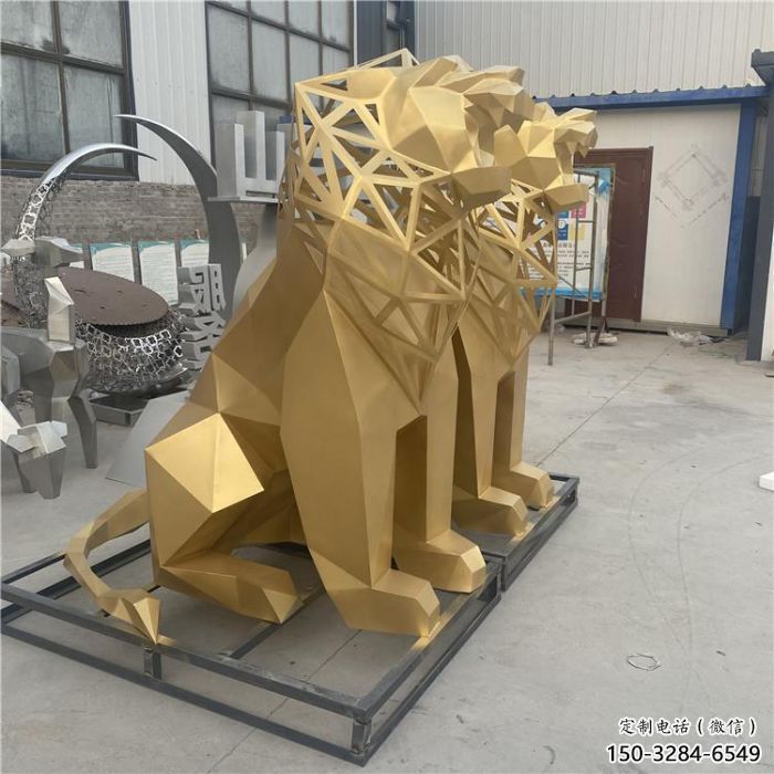 現(xiàn)代獅子雕塑定制，中式工藝，景觀不銹鋼獅子雕塑優(yōu)價