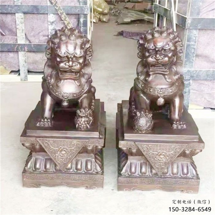 紫銅獅子雕塑通用，動(dòng)物裝飾標(biāo)識(shí)，景觀蹲獅雕塑承接