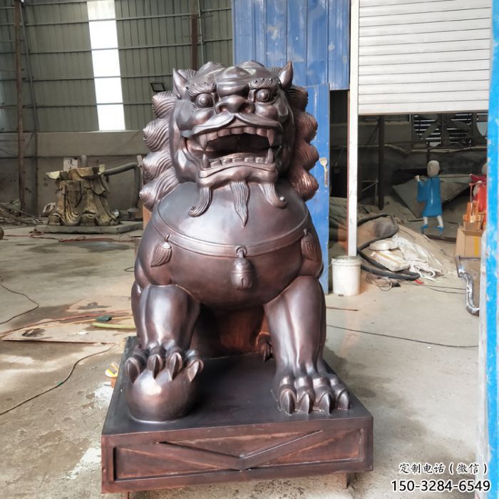 紫銅獅子雕塑提供，露天雕塑，蹲獅雕塑生產(chǎn)承接
