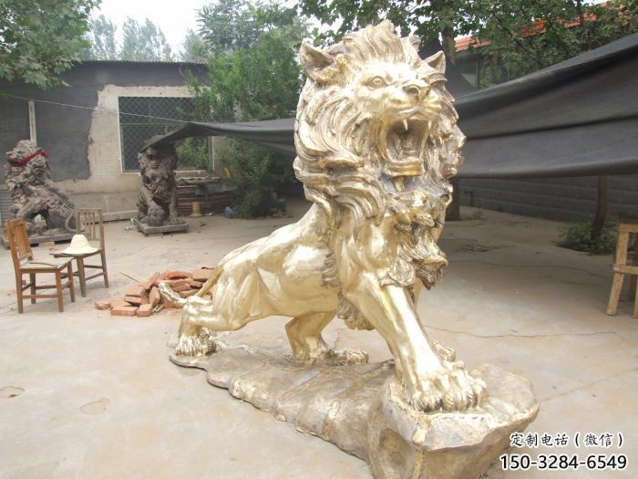 地產(chǎn)獅子雕塑點擊，景觀雕塑，黃銅走獅雕塑供求