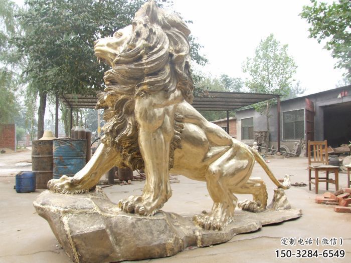 黃銅獅子雕塑預(yù)定，動物景觀擺件，走獅主題雕塑精品
