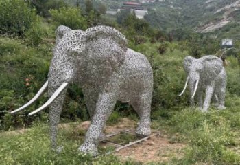 戶外大象雕塑通用，陸地擺件，景觀鏤空大象雕塑制作