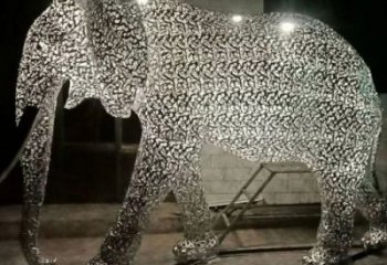 現(xiàn)代藝術(shù)大象雕塑展品，室外軟裝，鏤空大象雕塑訂做