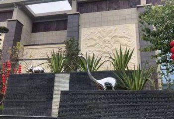 廣場恐龍雕塑供需，廣場雕塑，景觀鏡面恐龍雕塑定制