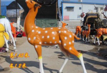 戶外小鹿雕塑制作，彩繪動物雕塑，玻璃鋼景觀雕塑